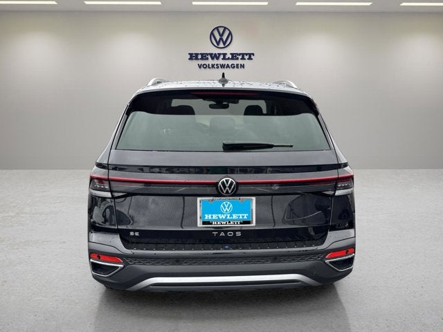 2026 Volkswagen Taos SE
