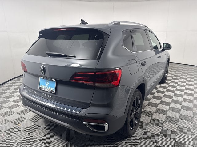 2023 Volkswagen Taos SE