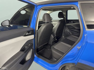 2023 Volkswagen Taos SE