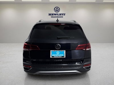 2024 Volkswagen Taos SE