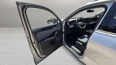 2025 Volkswagen Tiguan SE