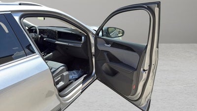 2025 Volkswagen Tiguan SE