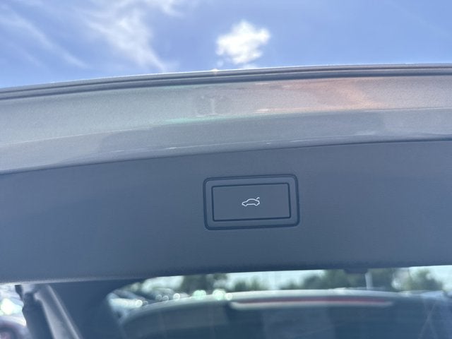 2025 Volkswagen Tiguan SE