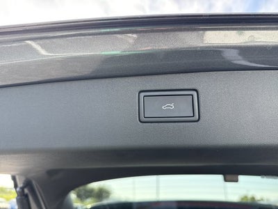 2025 Volkswagen Tiguan SE