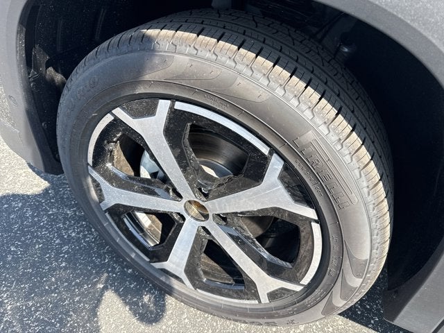 2025 Volkswagen Tiguan SE