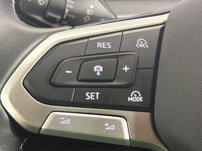 2025 Volkswagen Tiguan SE