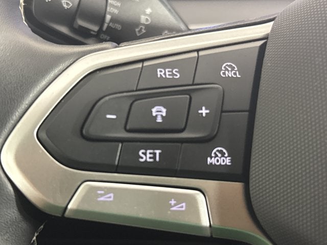 2025 Volkswagen Tiguan SE