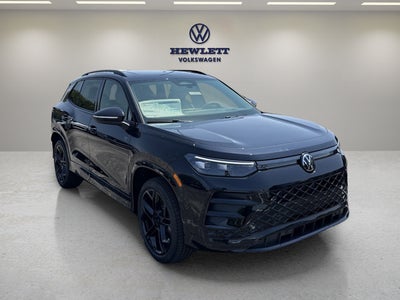 2025 Volkswagen Tiguan SE R-Line Black