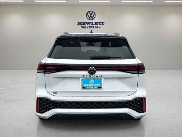 2026 Volkswagen Tiguan SE R-Line Black