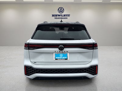 2026 Volkswagen Tiguan SE R-Line Black
