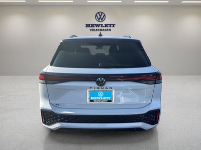 2026 Volkswagen Tiguan SE R-Line Black