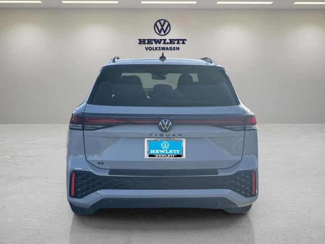 2026 Volkswagen Tiguan SE R-Line Black