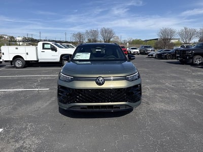 2026 Volkswagen Tiguan SE R-Line Black