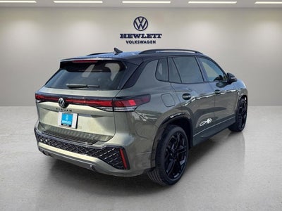 2026 Volkswagen Tiguan SE R-Line Black