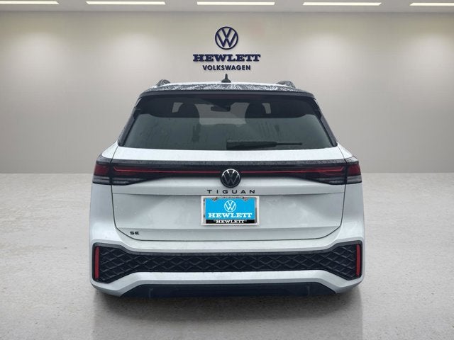 2026 Volkswagen Tiguan SE R-Line Black