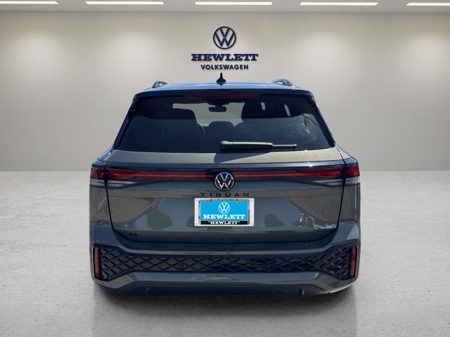 2026 Volkswagen Tiguan SE R-Line Black