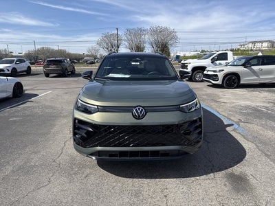 2026 Volkswagen Tiguan SE R-Line Black