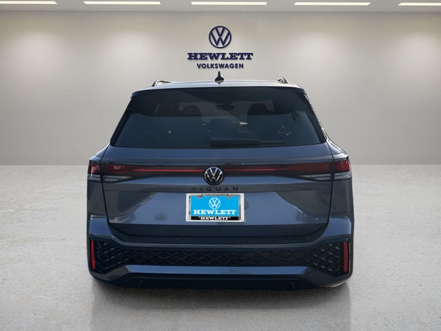 2026 Volkswagen Tiguan SE R-Line Black