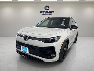 2025 Volkswagen Tiguan SE R-Line Black