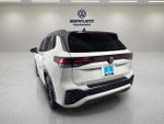 2025 Volkswagen Tiguan SE R-Line Black