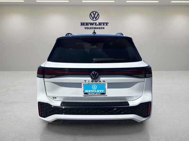 2026 Volkswagen Tiguan SE R-Line Black