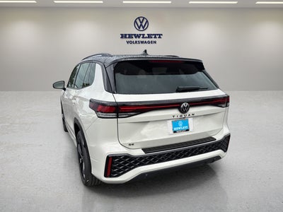 2026 Volkswagen Tiguan SE R-Line Black