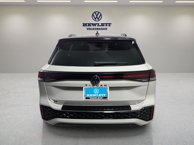 2026 Volkswagen Tiguan SE R-Line Black