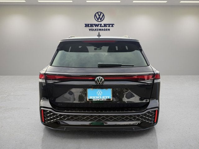 2026 Volkswagen Tiguan SE R-Line Black