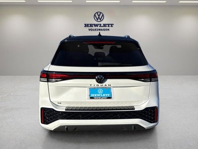 2026 Volkswagen Tiguan SE R-Line Black