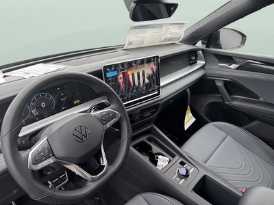 2026 Volkswagen Tiguan SE R-Line Black