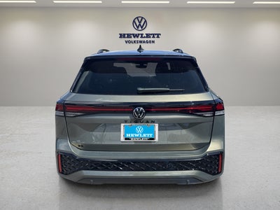 2026 Volkswagen Tiguan SE R-Line Black