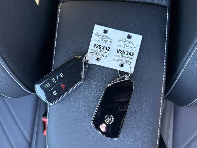 2026 Volkswagen Tiguan SE R-Line Black