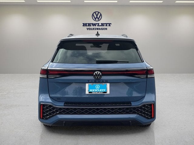 2026 Volkswagen Tiguan SE R-Line Black
