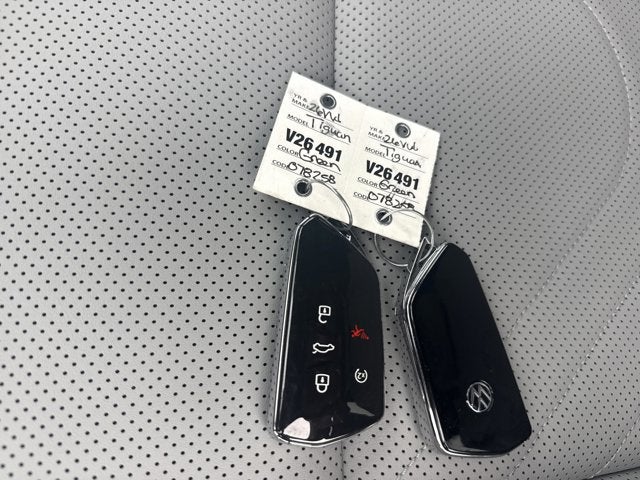 2026 Volkswagen Tiguan SE R-Line Black