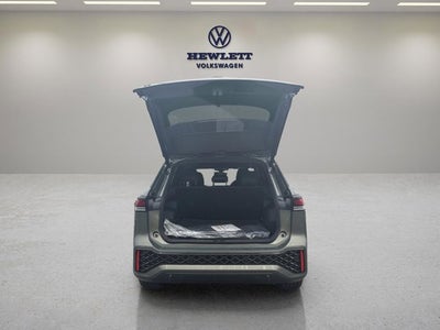 2026 Volkswagen Tiguan SE R-Line Black