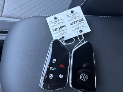 2026 Volkswagen Tiguan SE R-Line Black