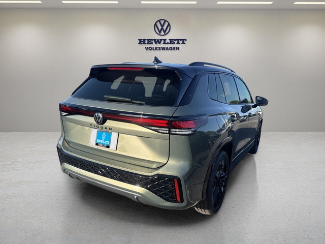 2026 Volkswagen Tiguan SE R-Line Black