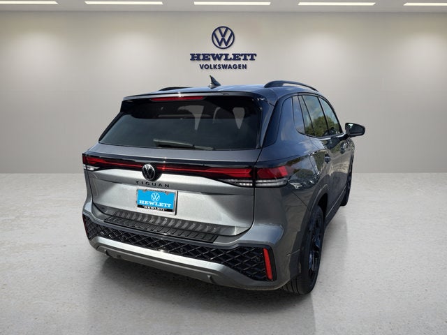 2026 Volkswagen Tiguan SE R-Line Black