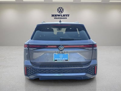 2026 Volkswagen Tiguan SE R-Line Black