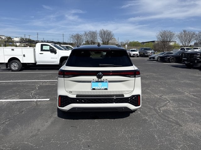 2026 Volkswagen Tiguan SE R-Line Black