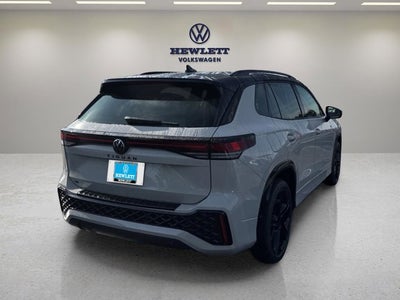 2026 Volkswagen Tiguan SE R-Line Black