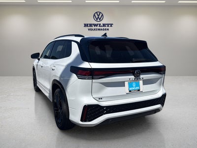 2026 Volkswagen Tiguan SE R-Line Black