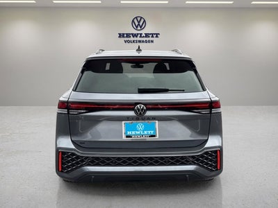 2026 Volkswagen Tiguan SE R-Line Black