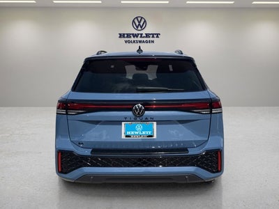 2026 Volkswagen Tiguan SE R-Line Black