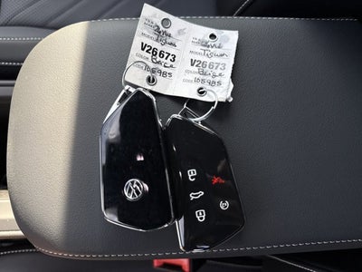 2026 Volkswagen Tiguan SE R-Line Black