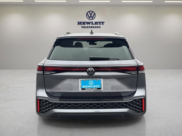 2026 Volkswagen Tiguan SE R-Line Black