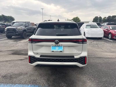 2026 Volkswagen Tiguan SE R-Line Black