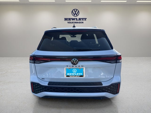 2026 Volkswagen Tiguan SE R-Line Black