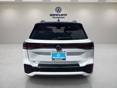 2026 Volkswagen Tiguan SE R-Line Black