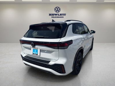 2026 Volkswagen Tiguan SE R-Line Black